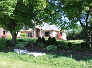 3014 Windfield Dr, Neenah, WI 54956