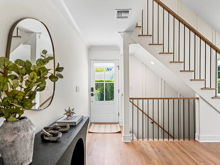 4 Carriage Ln — Photo 8