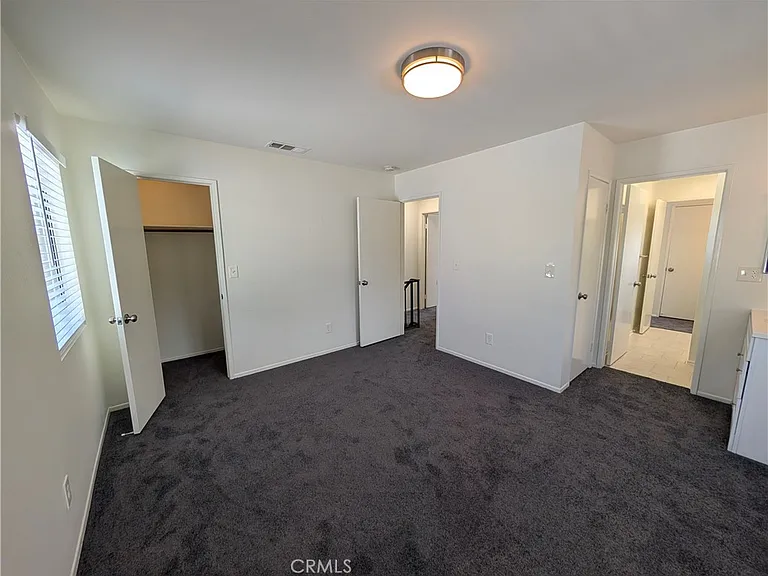 529 E Colorado Blvd #D — Photo 38