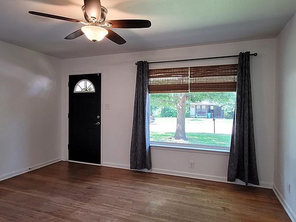 4th image of 805 Sierra Dr