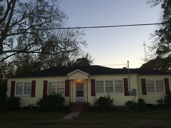 1002 E 12th St, Thibodaux, LA 70301