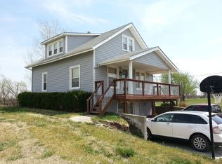 326 27th Ave, Moundridge, KS 67107