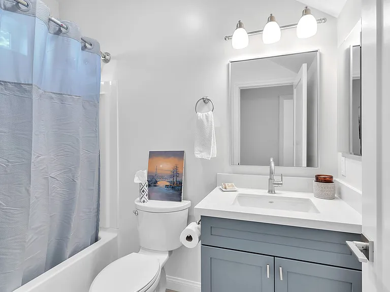 5737 Campanile Way — Photo 9