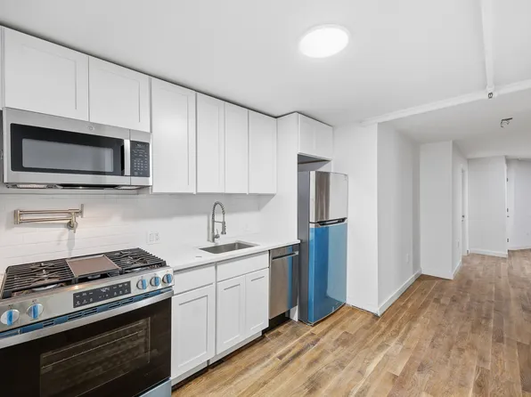 215 Schaefer Street image 9 of 18