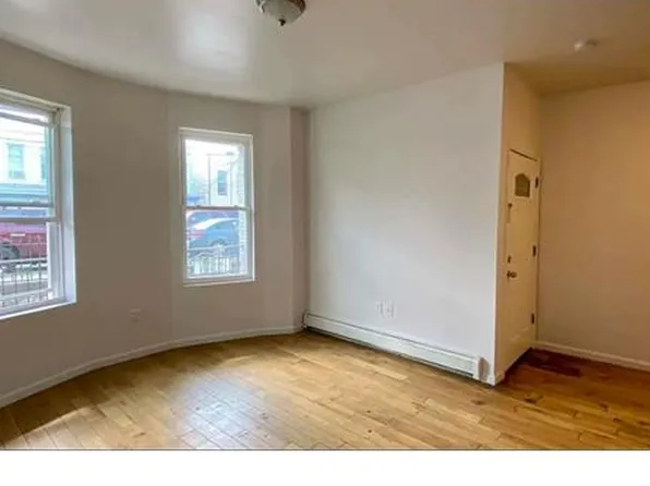 1622 Van Buren St APT 1, Bronx, NY 10460