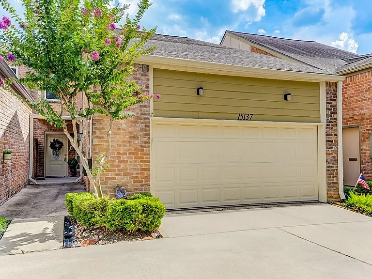 15137 Kimberley Ct #27 — Photo 20