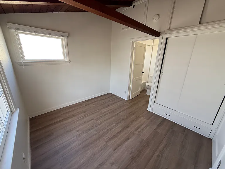 217 1/2 Sapphire Ave — Photo 16