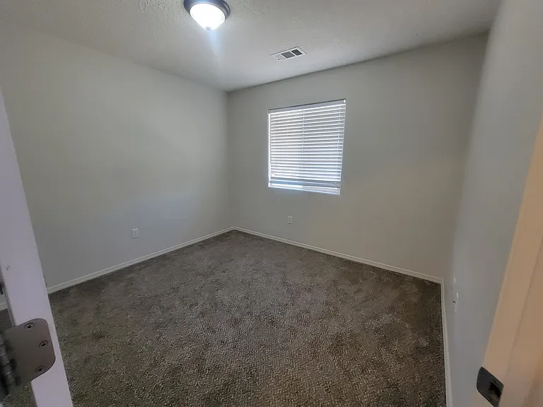 2202 Margarita Dr SE — Photo 21