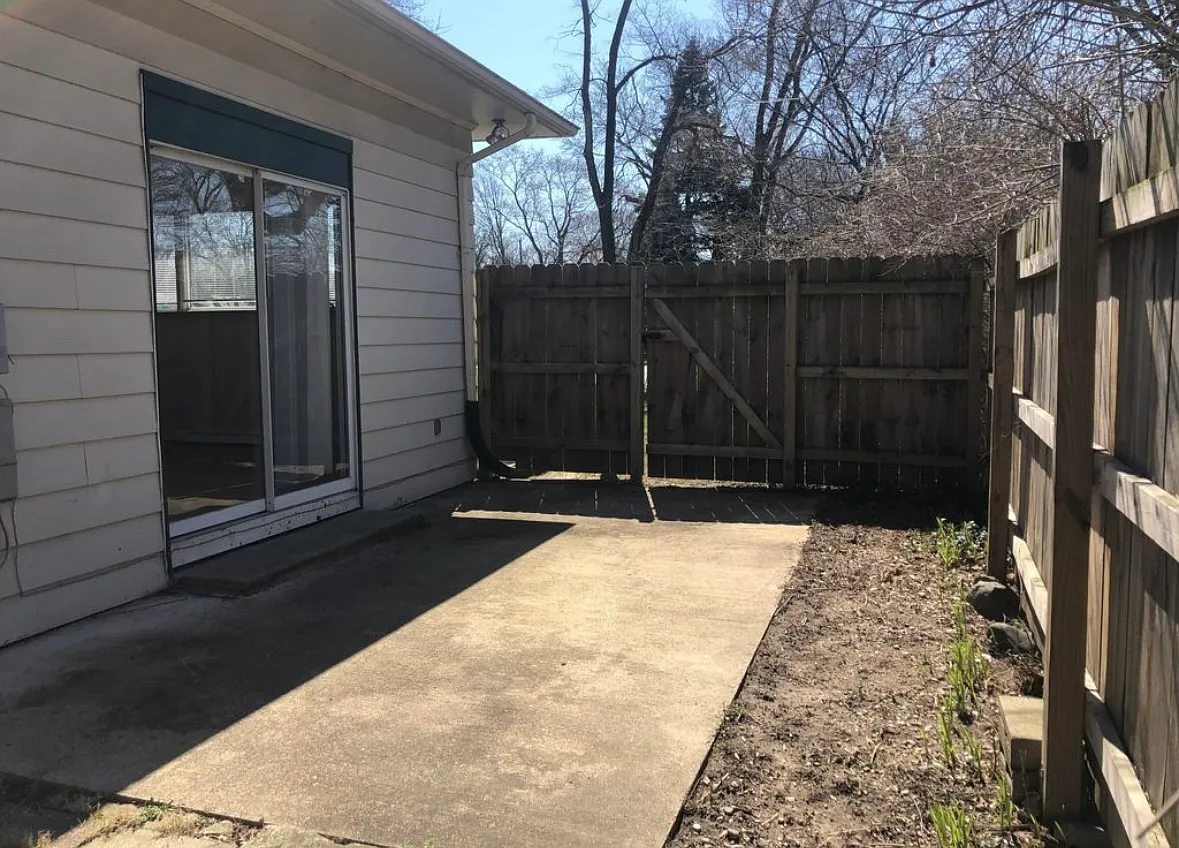 4 bed, 1700 sqft, $3,700 — Photo 2