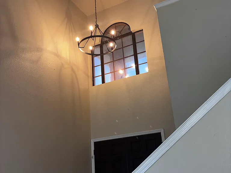 645 Windsong — Photo 8