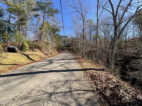 2nd image of 3848 Dollys Dr Lot 91