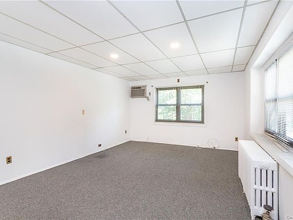 5th image of 60 E Hartsdale Ave Suite 2R