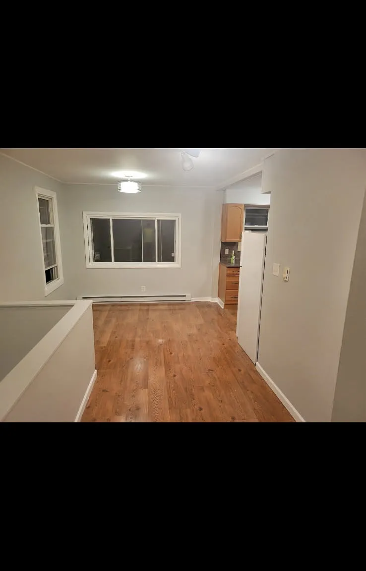 2 bed, 1200 sqft, $1,800 — Photo 2
