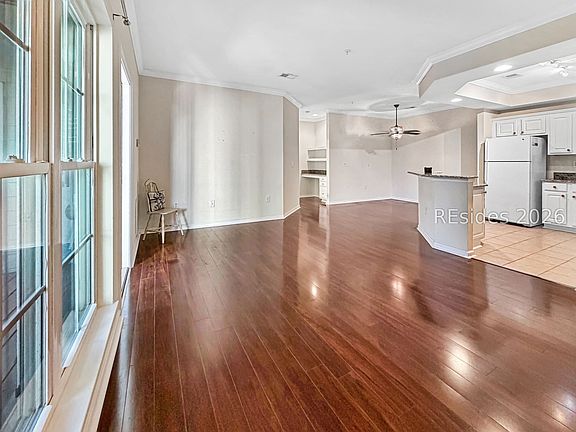 5th image of 380 Marshland Rd APT H27