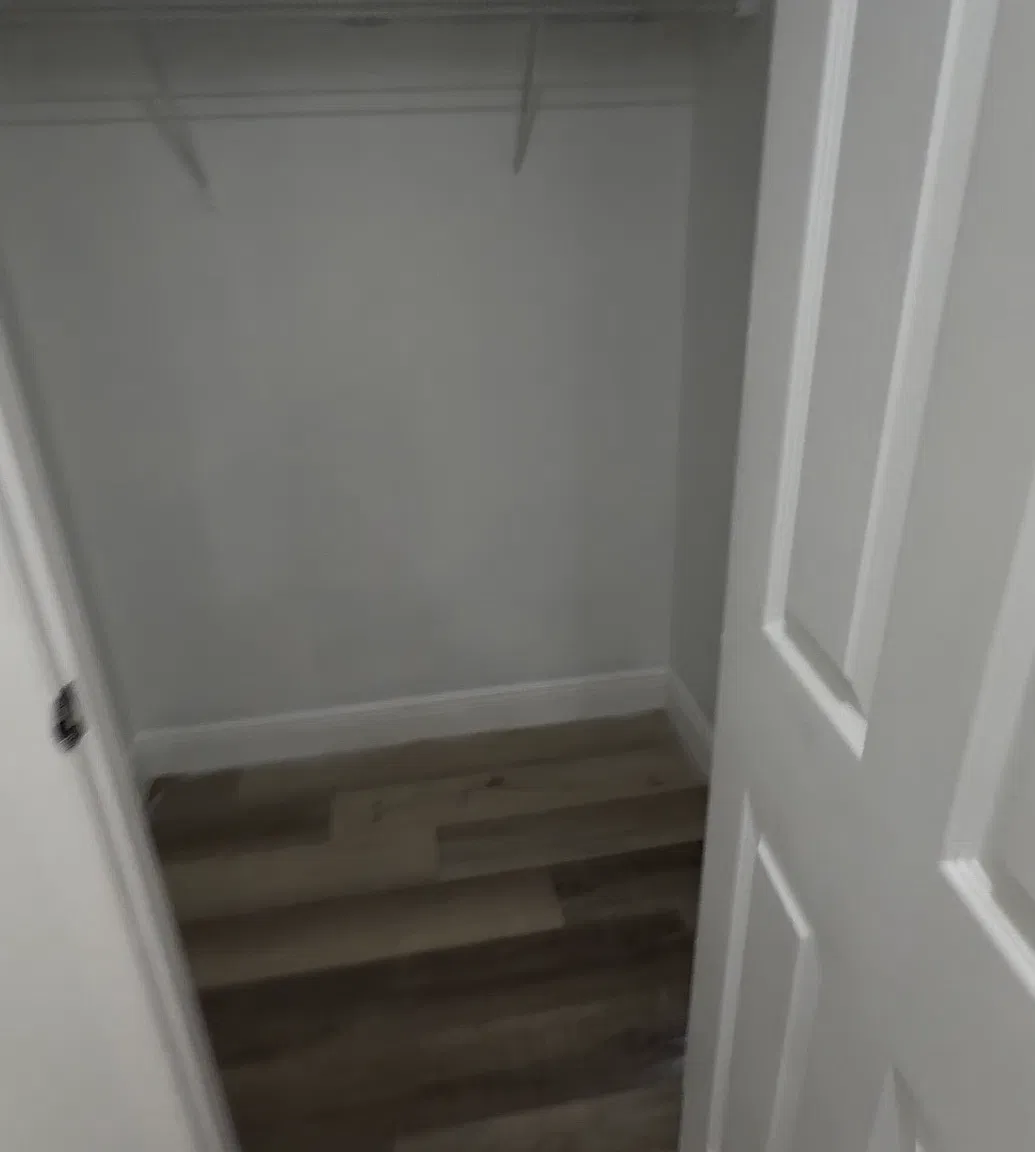 1 bed, 800 sqft, $1,200 — Photo 4