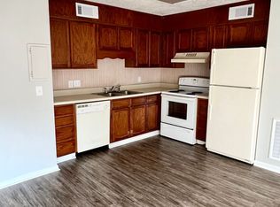 411 Cambridge Cir UNIT D2, Murrells Inlet, SC 29576