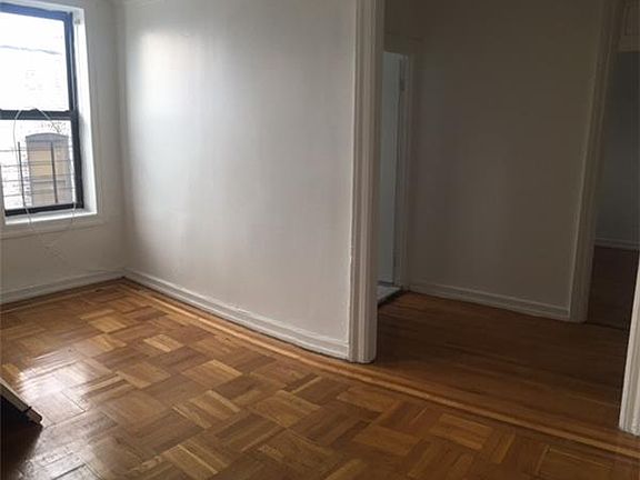 2nd image of 2725 Morris Ave APT 5F