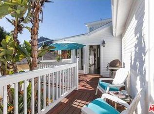 1212 Hilldale Ave, Los Angeles, CA 90069
