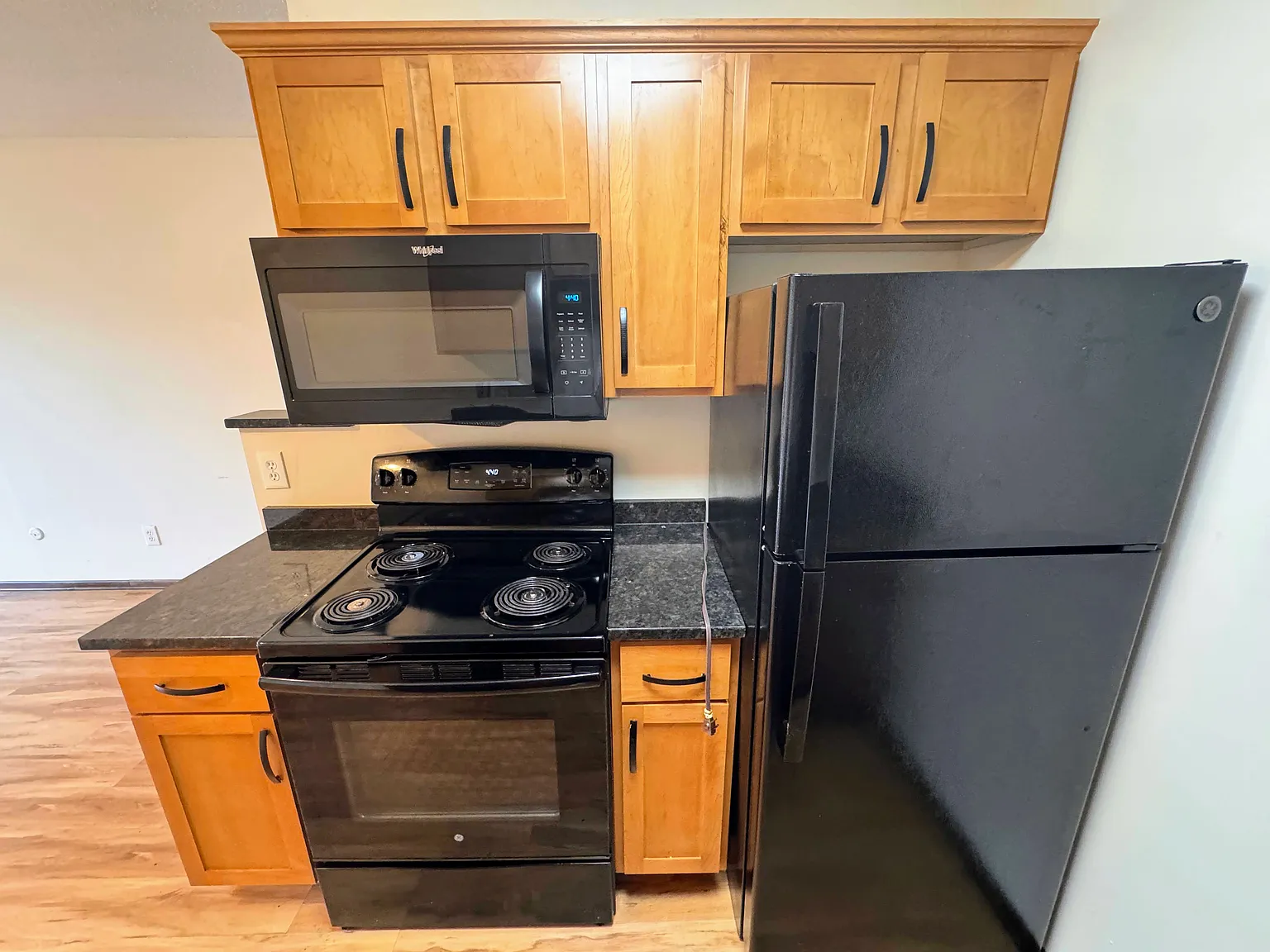 1480LLC — Photo 3