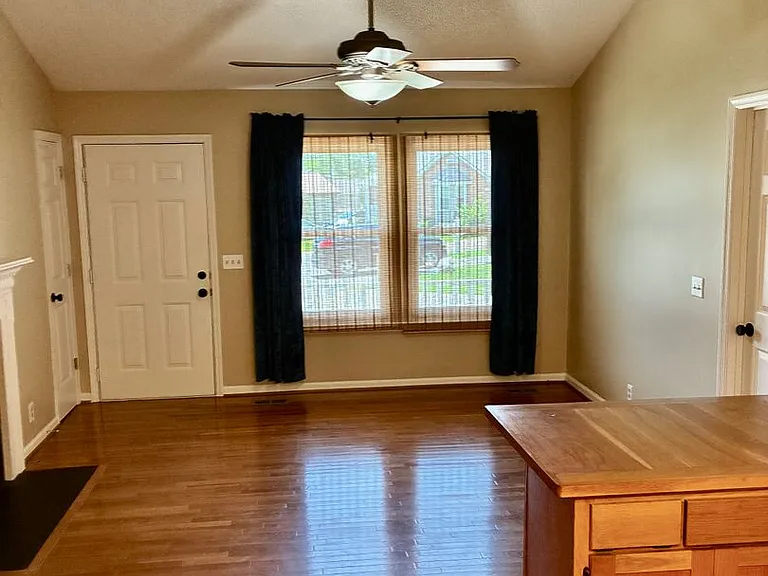1424 Trade Winds Ct — Photo 7