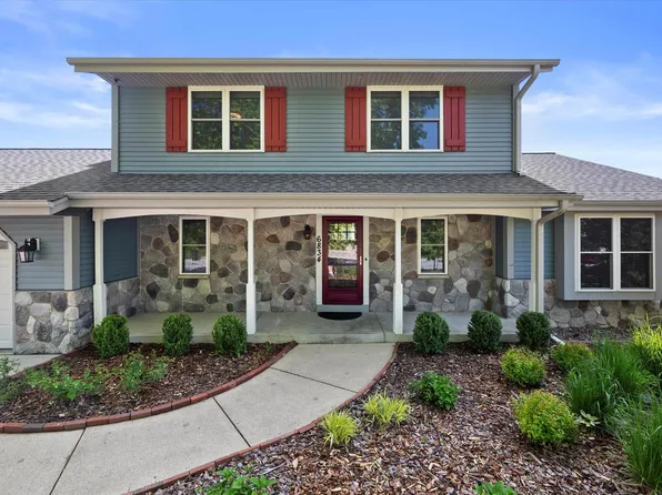 6834 South 35th STREET, Franklin, WI 53132