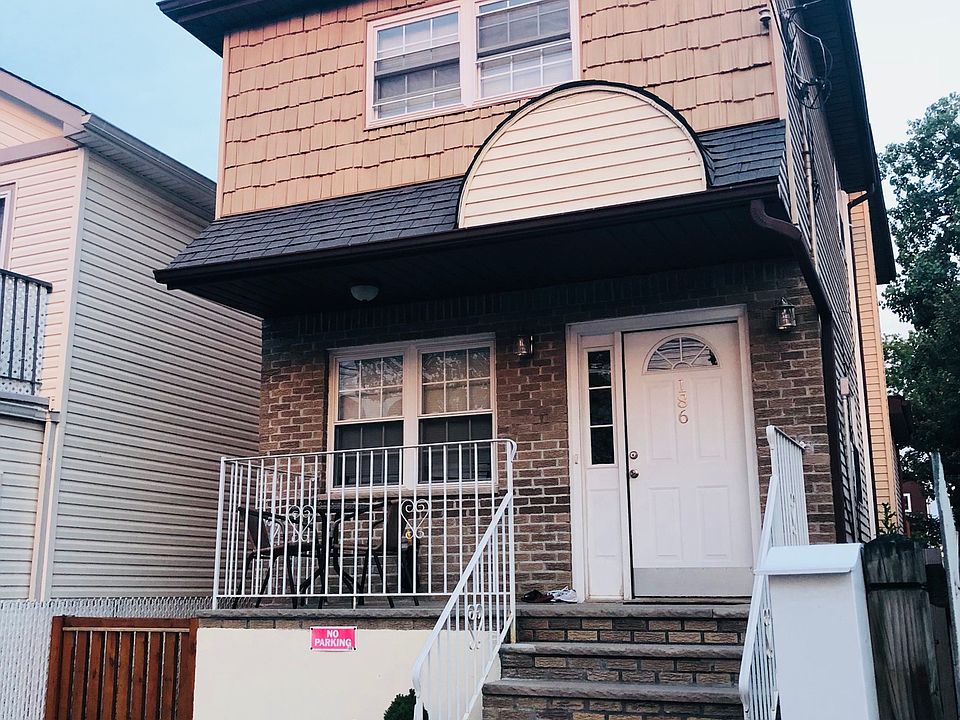 1st image of 186 Colony Ave