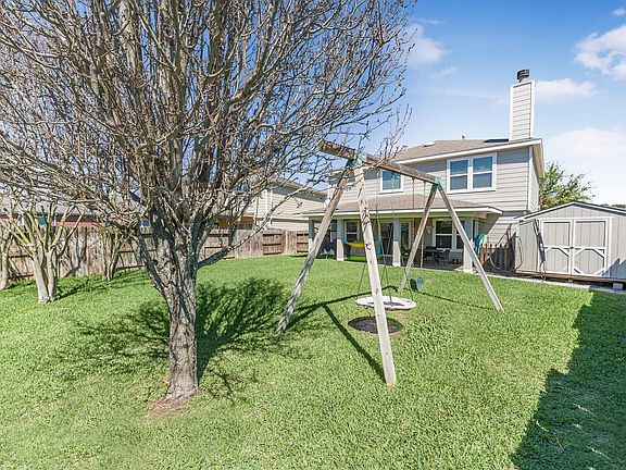 4th image of 15603 Harris Canyon Ln