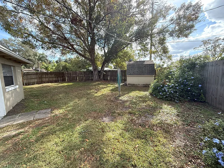 4850 Sutton Ave — Photo 19
