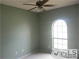 5th image of 1614 Makayla Ln