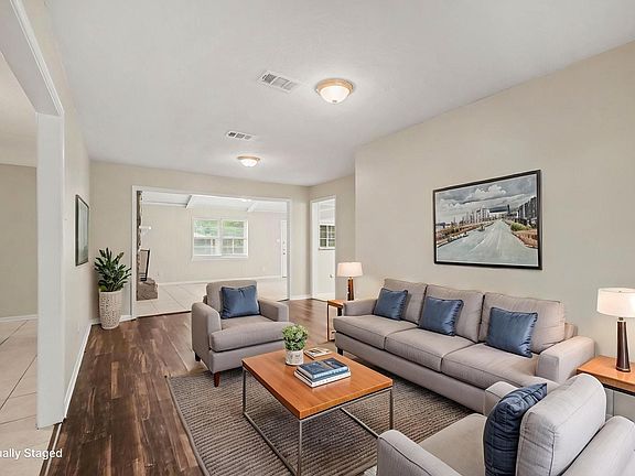 4th image of 9707 Mackworth Dr