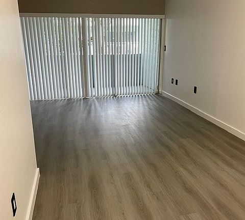 5th image of 9365 Fontainebleau Blvd APT 1-E222
