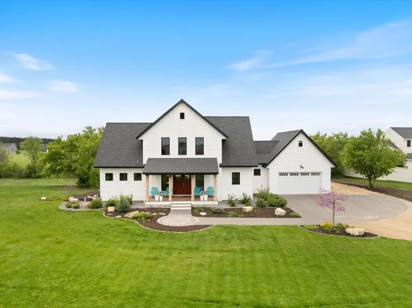 981 154th Ave, New Richmond, WI 54017