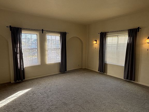 2nd image of 708 Louisiana St