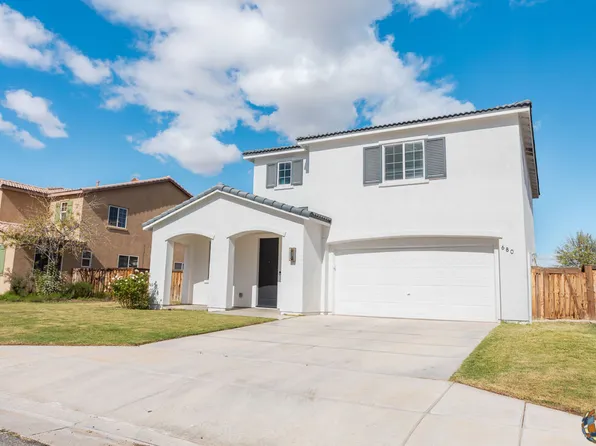 680 Costa Azul St, Imperial, CA 92251