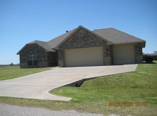 249 NE Happy Hollow Ln, Elgin, OK 73538