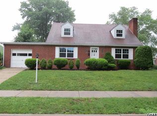 734 Linden Rd, Hershey, PA 17033