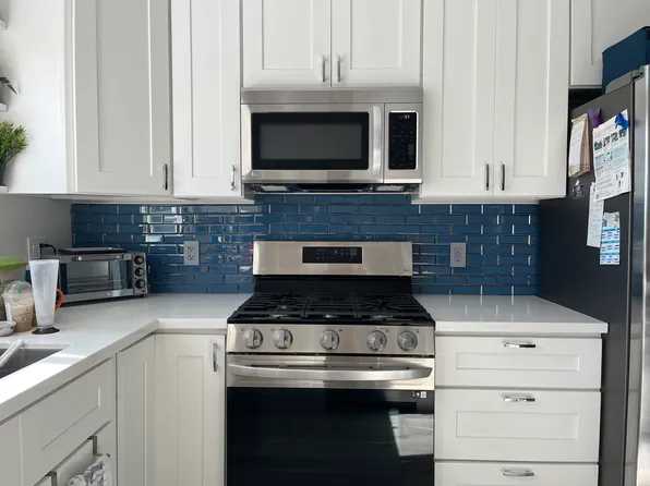 938 Agate St, San Diego, CA 92109