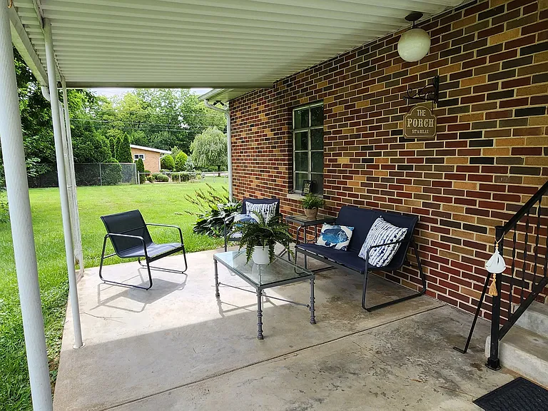 1565 Bluebird Dr — Photo 30