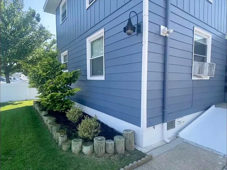 512 W Brigantine Ave #A — Photo 23