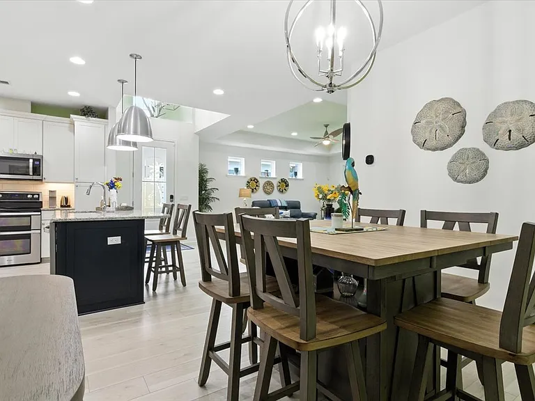 511 Landshark Blvd — Photo 19