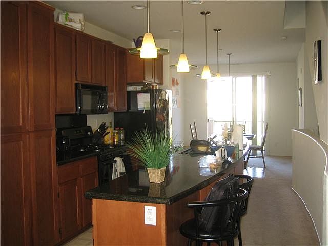 2nd image of 1150 Elfin Forest Rd W