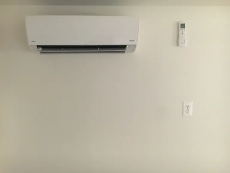 AC / Heat control in unit