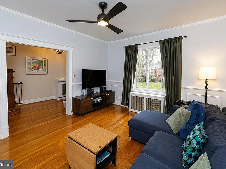 1113 Clifton St NW — Photo 7