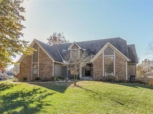 11436 W 105th Ter, Overland Park, KS 66214