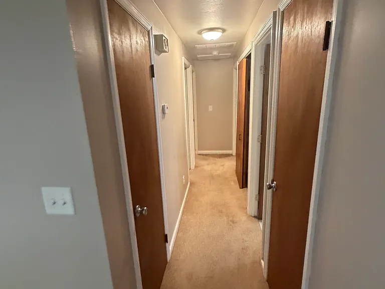 6501 Stonehurst Dr — Photo 14