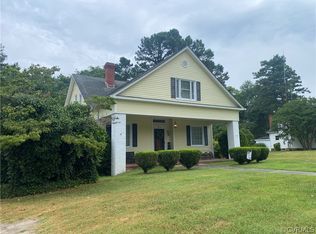 722 S Broad St, Kenbridge, VA 23944