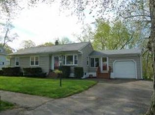 14 Roosevelt Ave, Dover, NH 03820