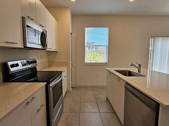 3rd image of 12791 NW 24th Ave