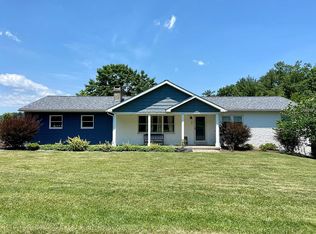 22 Greenbrier Ave, Selinsgrove, PA 17870