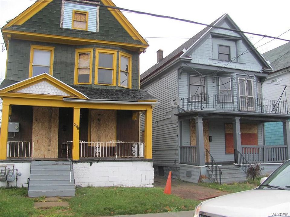 2nd image of 298 Winslow Ave